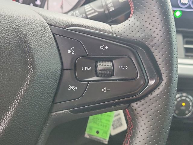 Certified 2024 Chevrolet Trax RS w/ Driver Confidence Package FWD image 22