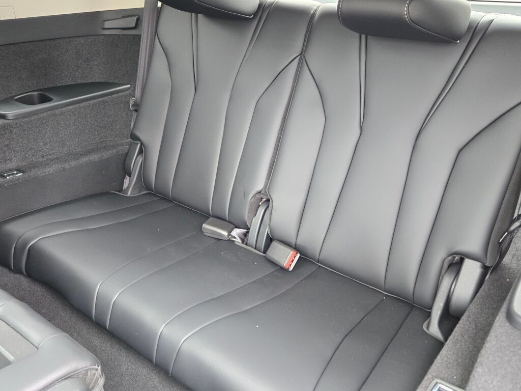 Used 2026 Acura MDX w/ Technology Package AWD/4WD image 25