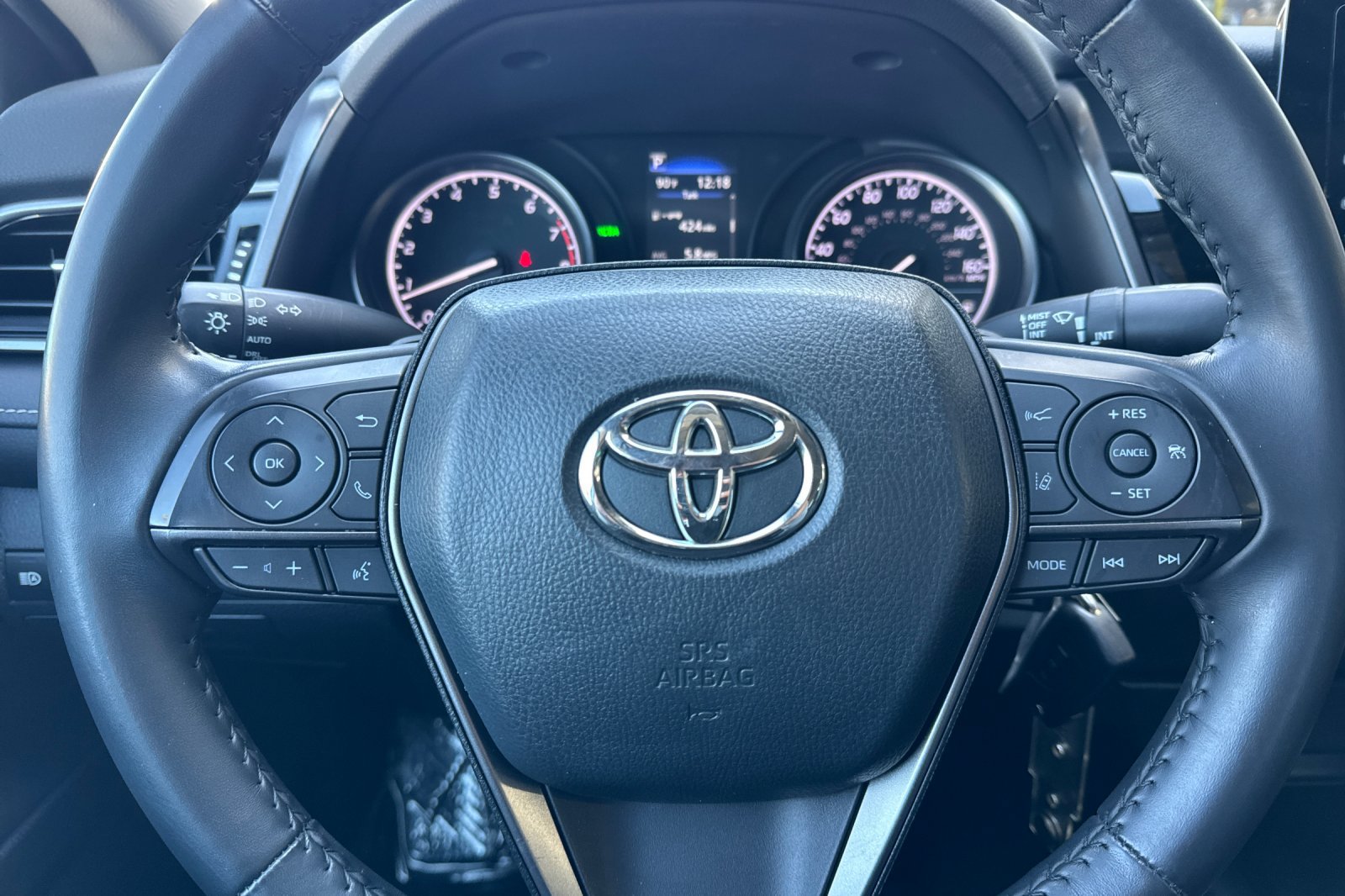 Certified 2024 Toyota Camry SE FWD image 27