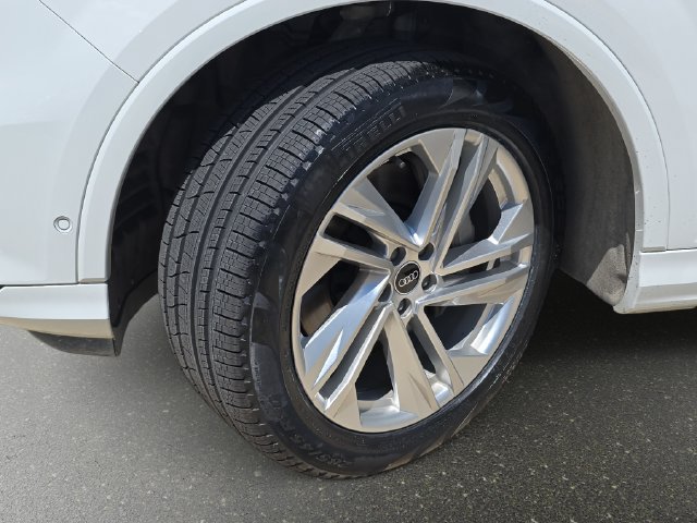 Used 2021 Audi Q7 2.0T Premium Plus w/ Premium Plus Package AWD/4WD image 37