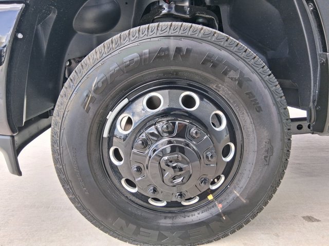 New 2026 RAM 3500 Laramie AWD/4WD image 12
