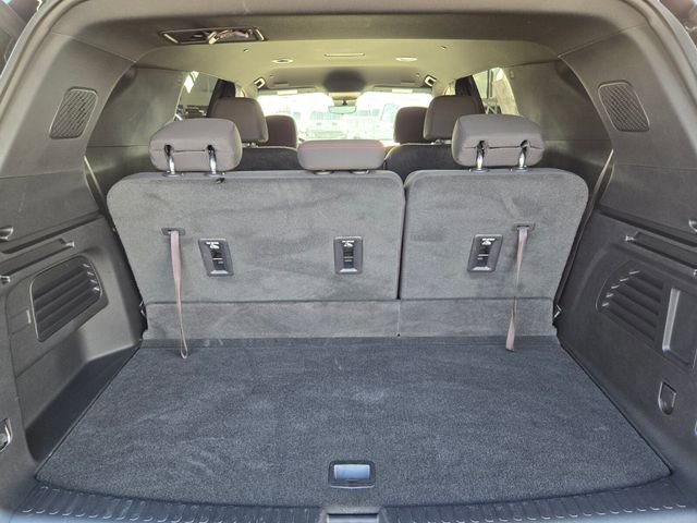 Used 2024 Chevrolet Traverse Z71 w/ Enhanced Driving Package image 17