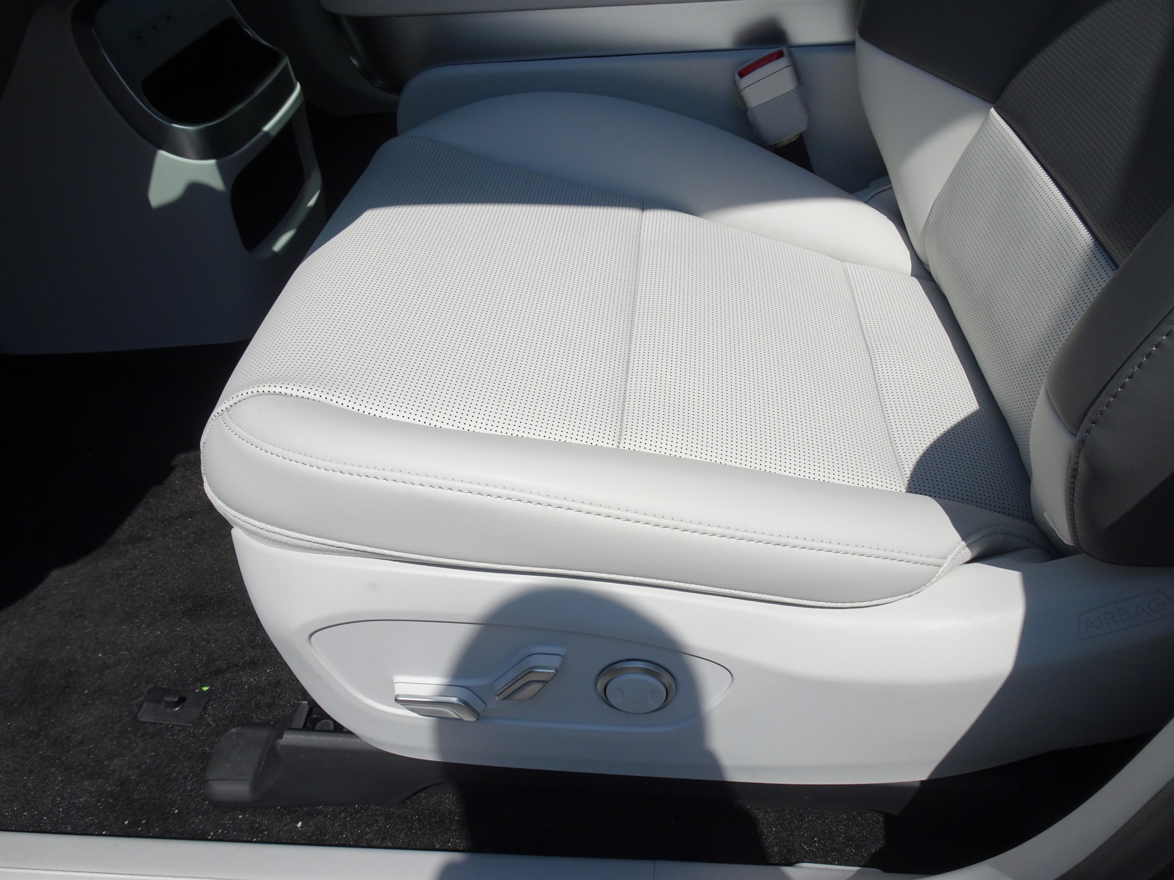 New 2026 Hyundai Ioniq 9 SEL image 10