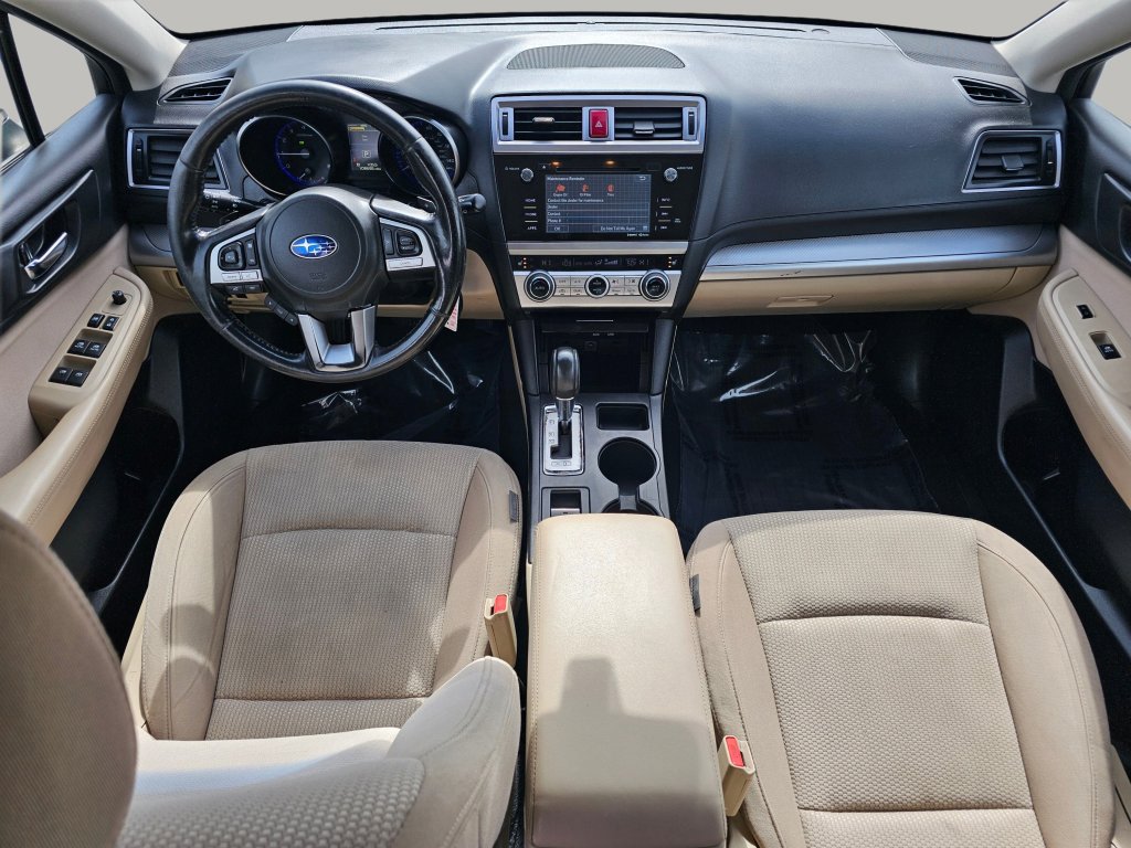 Used 2016 Subaru Outback 2.5i Premium AWD/4WD image 2