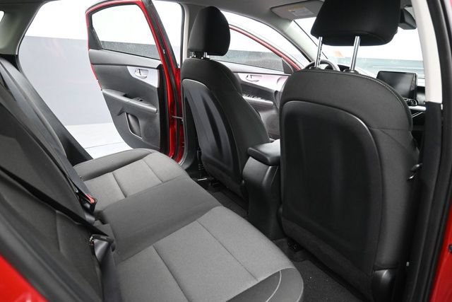 Used 2023 Kia Forte LXS FWD image 10