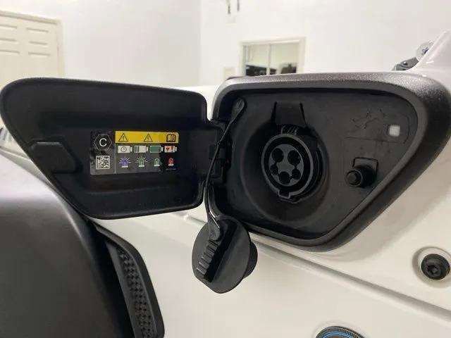 Used 2025 Jeep Wrangler Unlimited Rubicon 4xe w/ Safety Group image 92