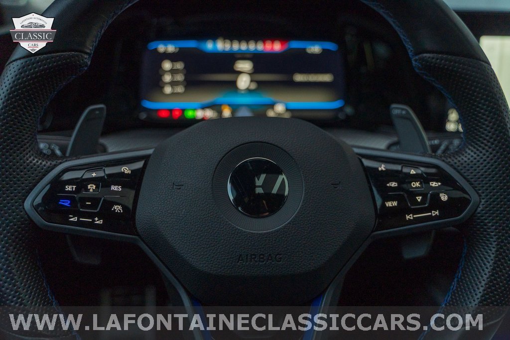 Used 2022 Volkswagen Golf R image 88