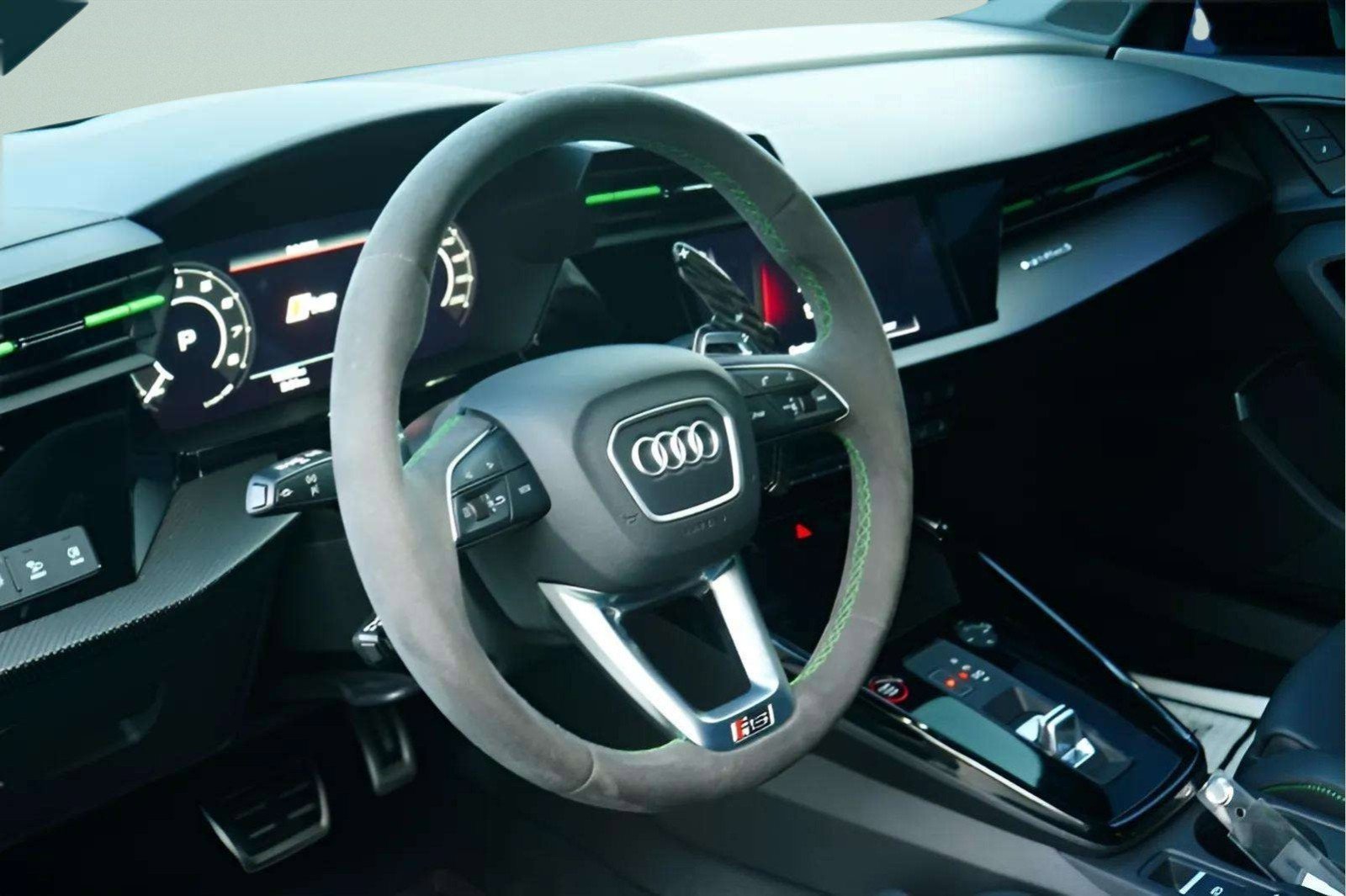 Used 2023 Audi RS 3 image 32