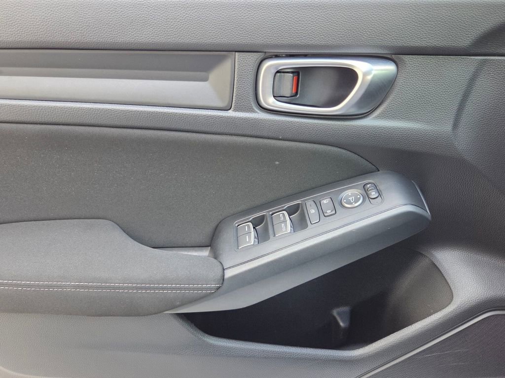 Used 2023 Honda Civic LX image 29