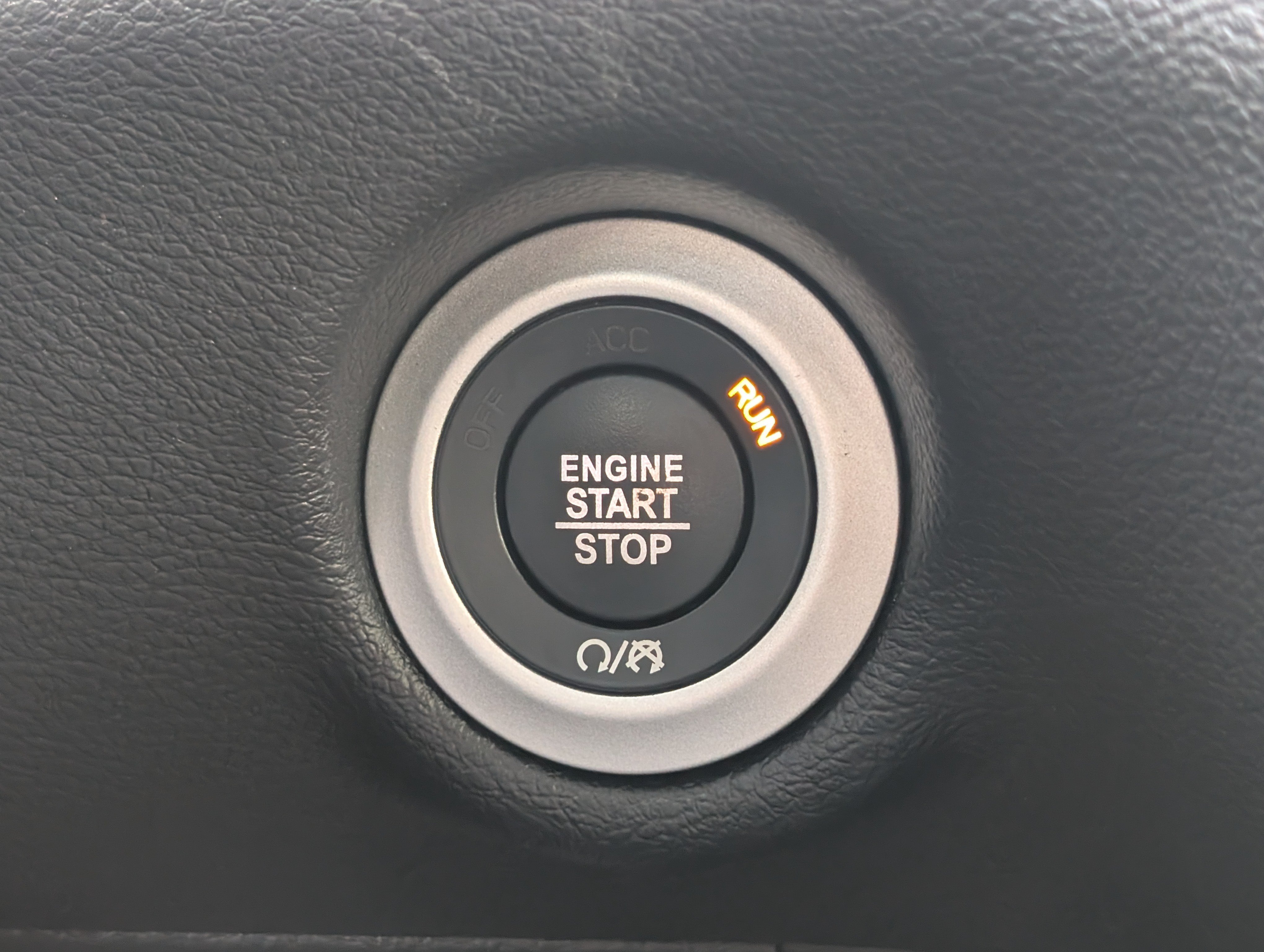 Used 2026 Chrysler Pacifica Select FWD image 34