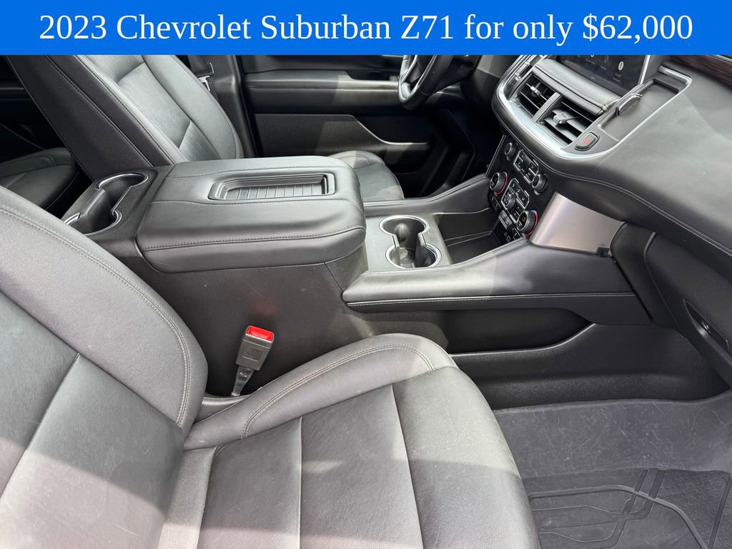 Used 2023 Chevrolet Suburban Z71 w/ Z71 Off-Road Package AWD/4WD image 9