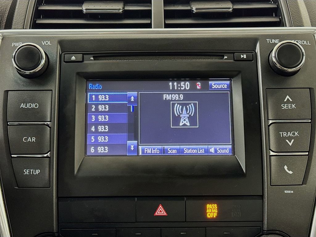 Used 2017 Toyota Camry LE image 13