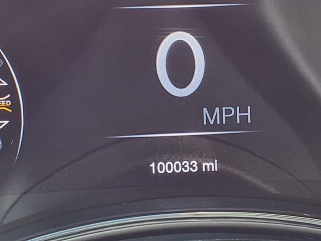 Used 2019 Jeep Grand Cherokee Laredo image 37