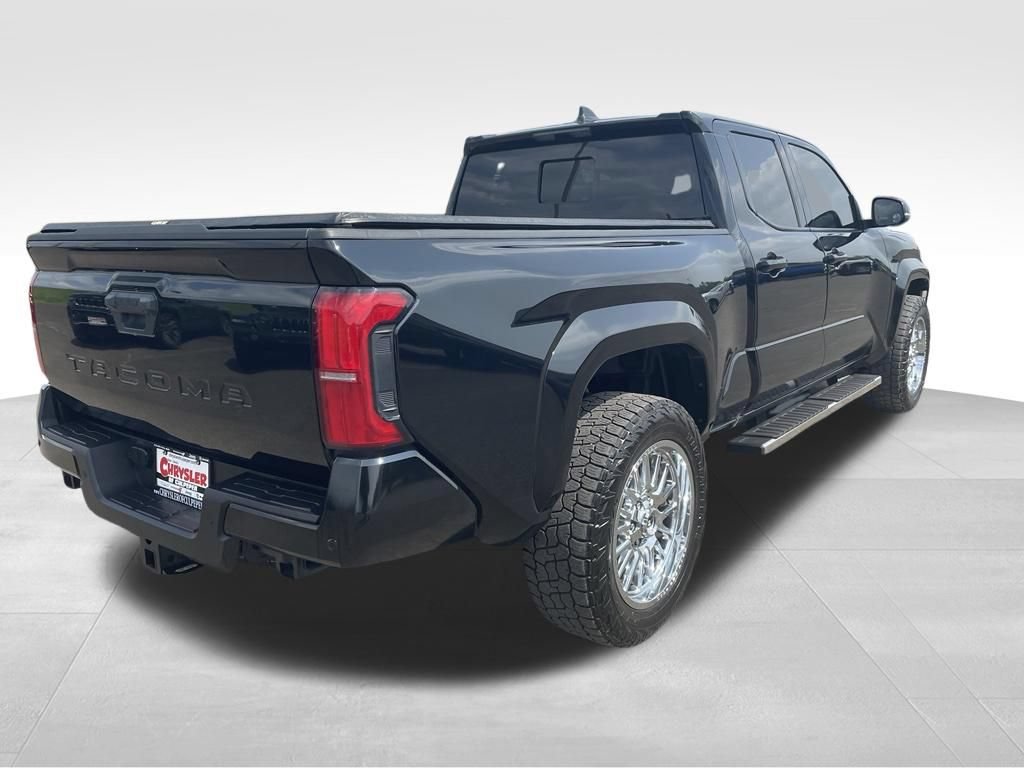 Used 2025 Toyota Tacoma TRD Sport w/ TRD Sport Upgrade Package AWD/4WD image 12