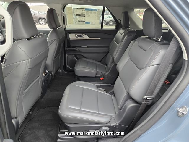 New 2025 Ford Explorer Active w/ Active Comfort Package image 6