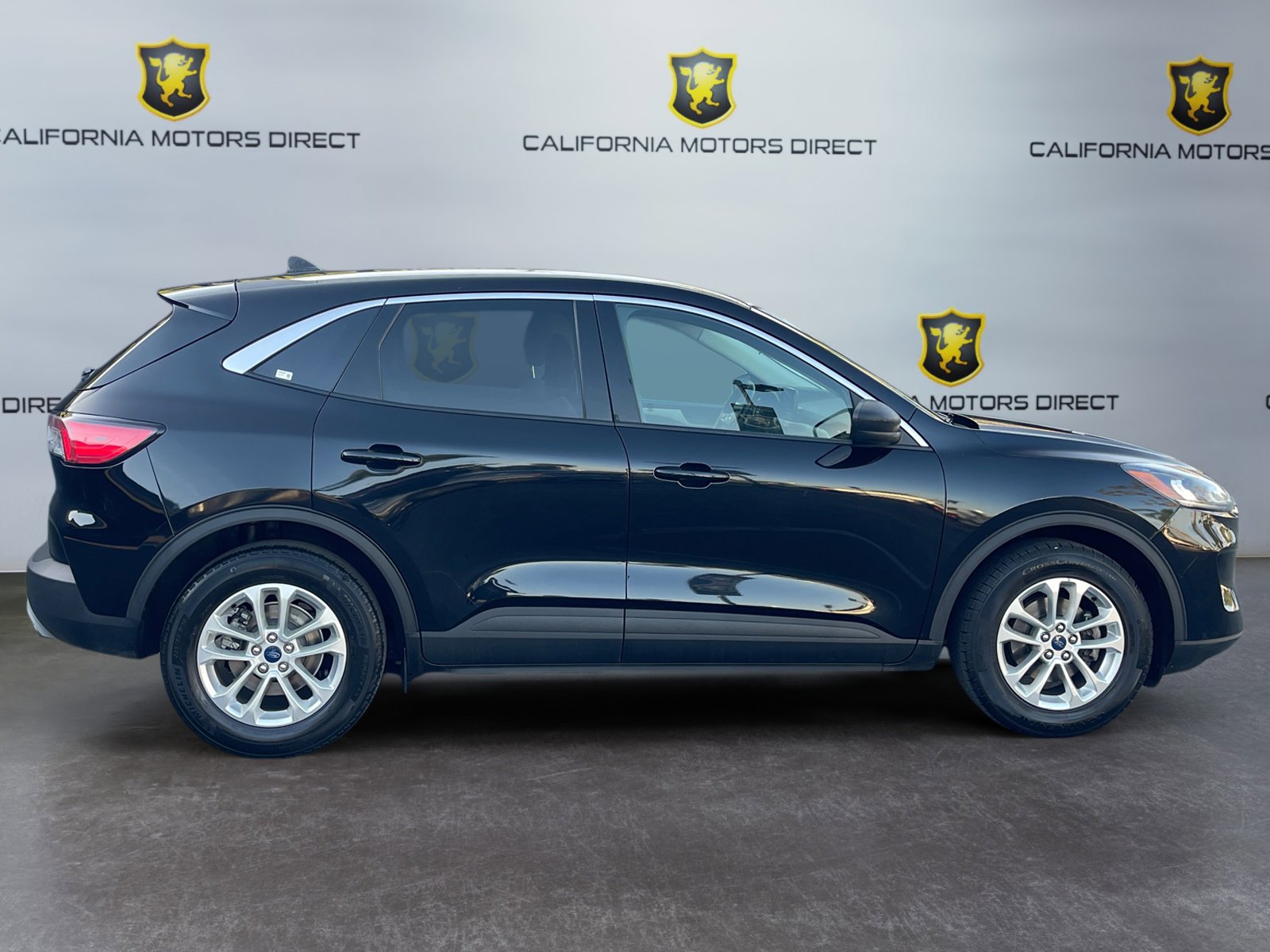 Used 2022 Ford Escape SE image 6
