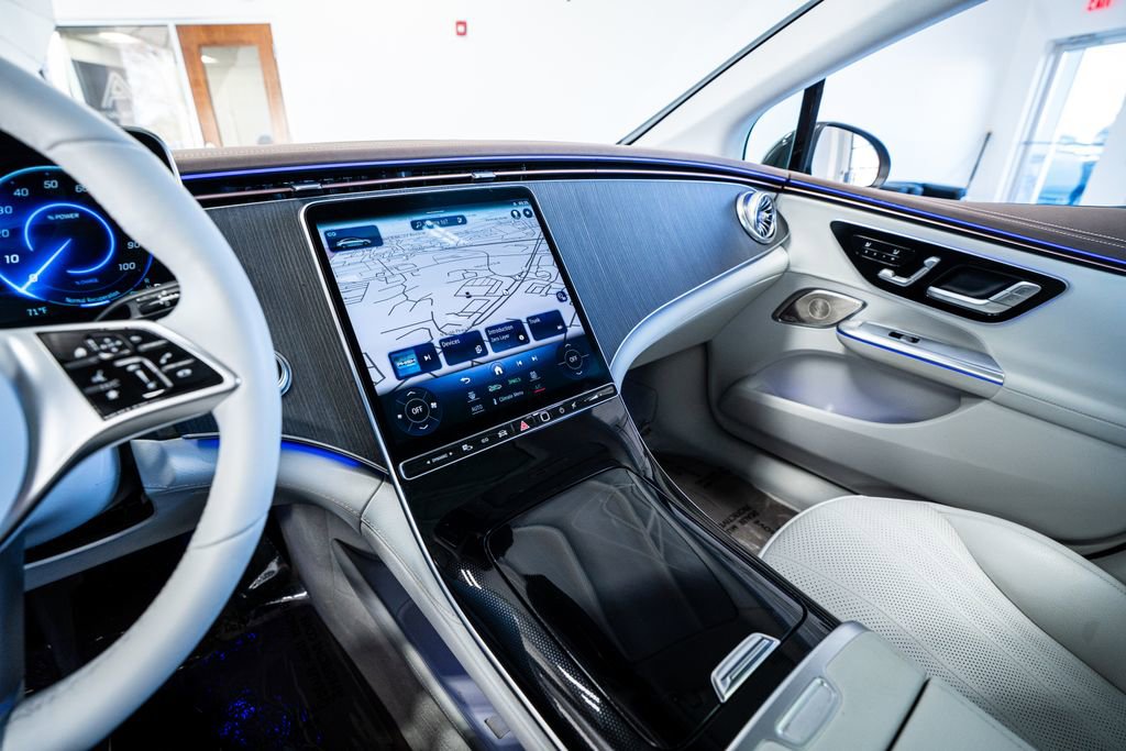 Used 2023 Mercedes-Benz EQE 350+ 4MATIC Sedan image 44