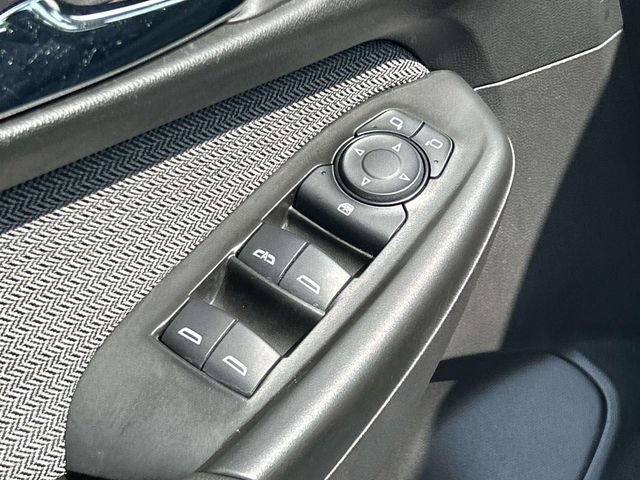 Used 2024 Chevrolet TrailBlazer LS FWD image 25