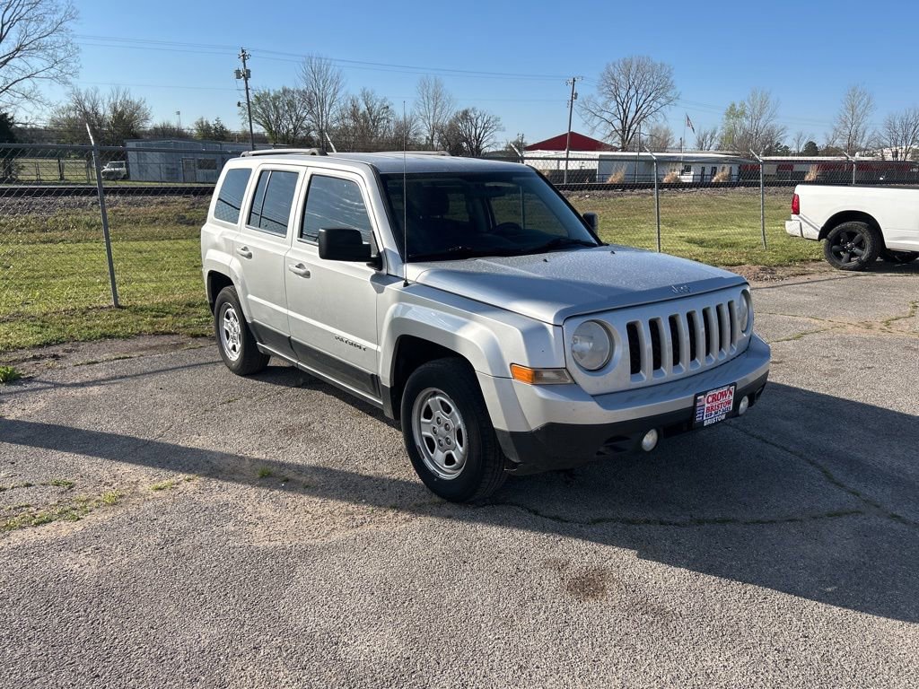 Used 2013 Jeep Patriot Sport w/ PWR Value Group FWD image 7