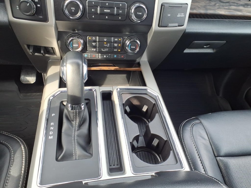 Used 2019 Ford F150 Lariat RWD image 23