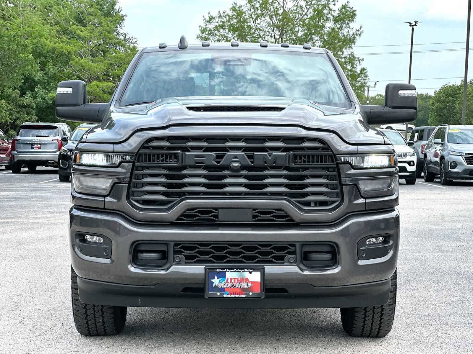 Used 2026 RAM 2500 Tradesman AWD/4WD image 10