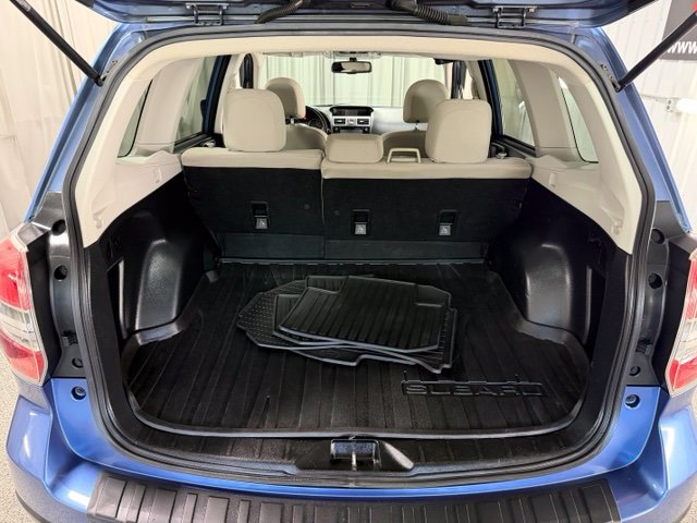 Used 2016 Subaru Forester 2.5i Premium w/ All-Weather Package AWD/4WD image 9