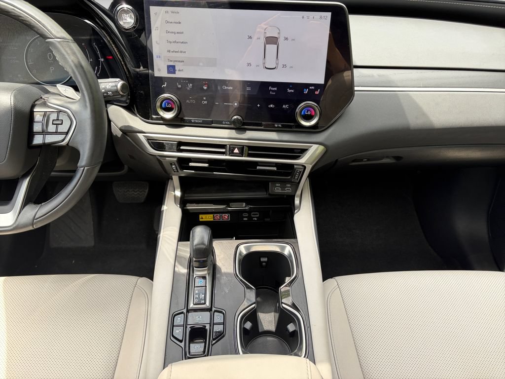 Used 2024 Lexus RX 350 Premium w/ Accessory Package (Z1) AWD/4WD image 18
