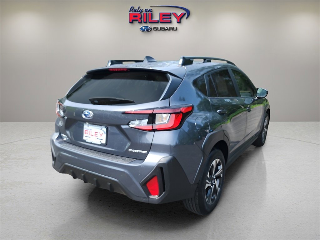 Used 2025 Subaru Crosstrek 2.0i Premium image 5