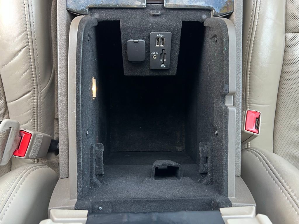 Used 2015 Lincoln Navigator 4WD image 33