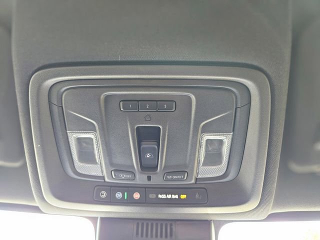 Used 2024 GMC Sierra 2500 AT4 w/ Technology Package image 26