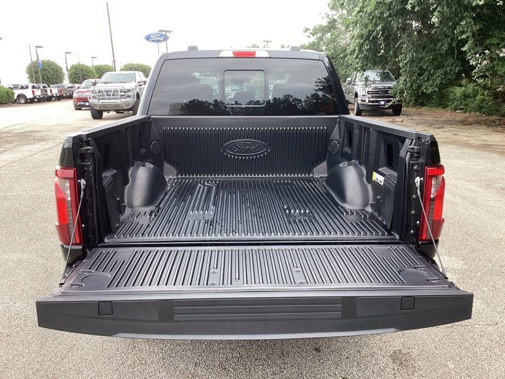 Used 2024 Ford F150 XLT w/ Equipment Group 302A MID AWD/4WD image 9