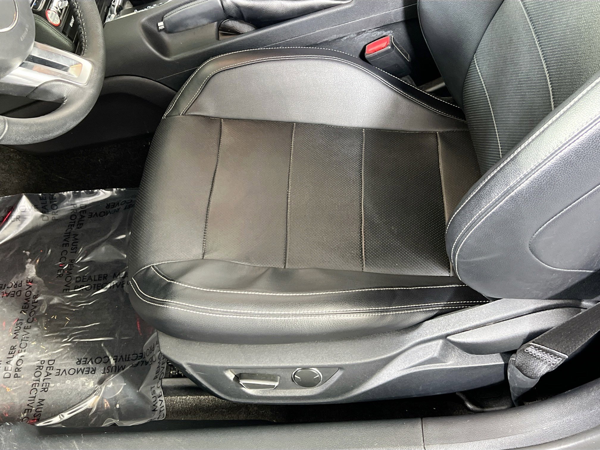 Used 2015 Ford Mustang GT Premium image 19