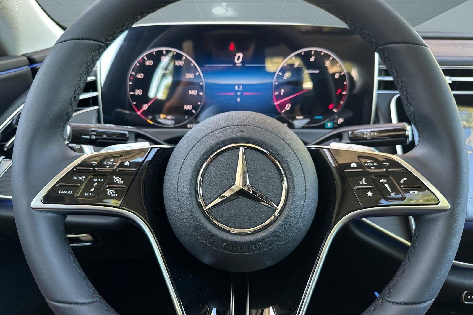 New 2026 Mercedes-Benz E 450 4MATIC Sedan image 11