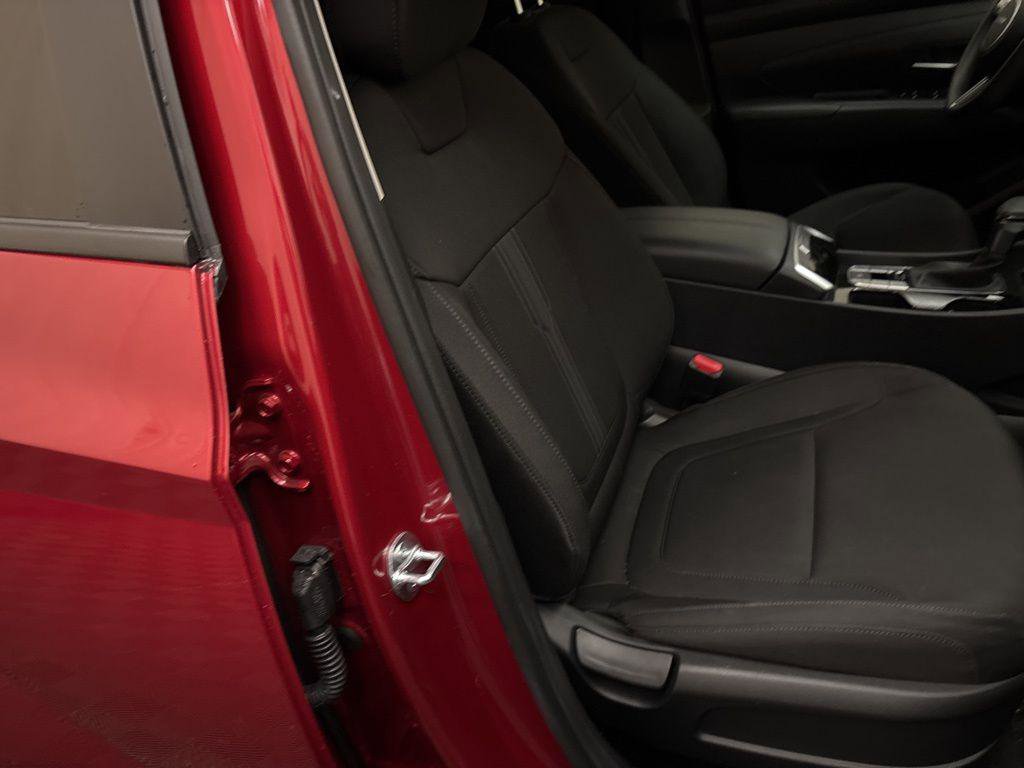 New 2026 Hyundai Tucson SEL image 17