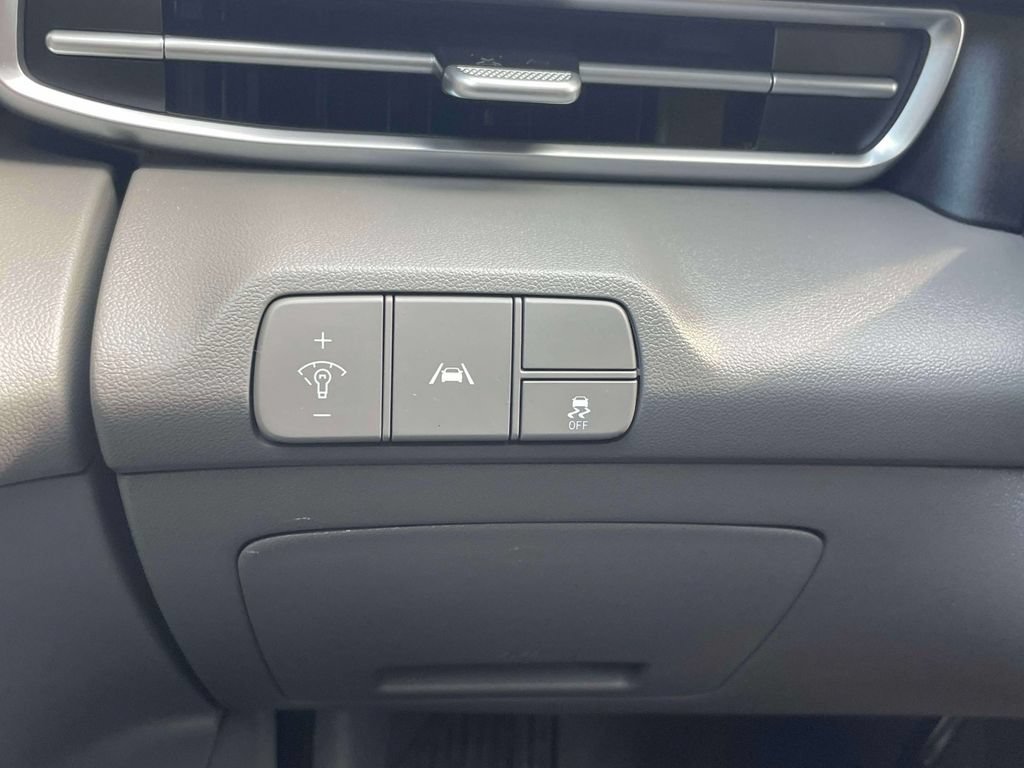 Used 2023 Hyundai Elantra SEL w/ Convenience Package FWD image 20
