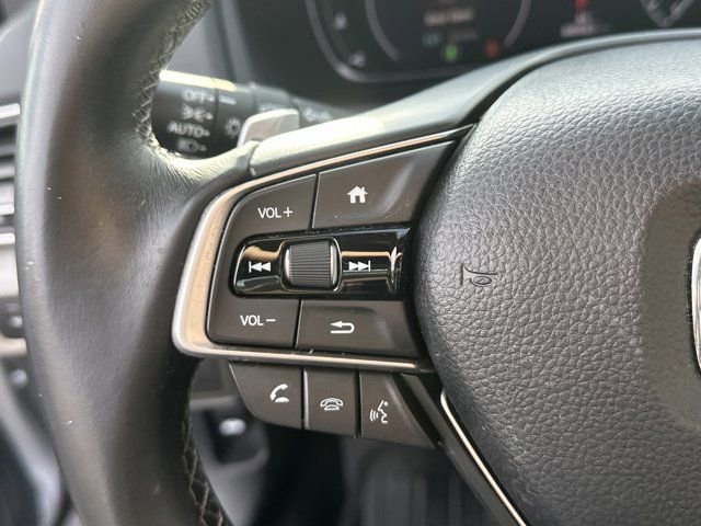 Used 2018 Honda Accord Touring image 26