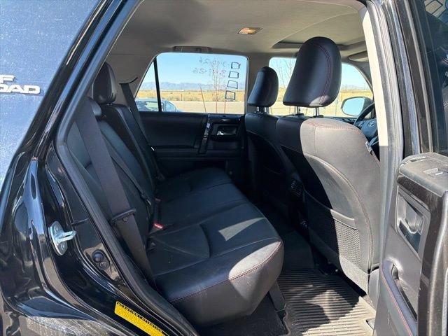 Used 2021 Toyota 4Runner TRD Off-Road Premium w/ Moonroof Package AWD/4WD image 33