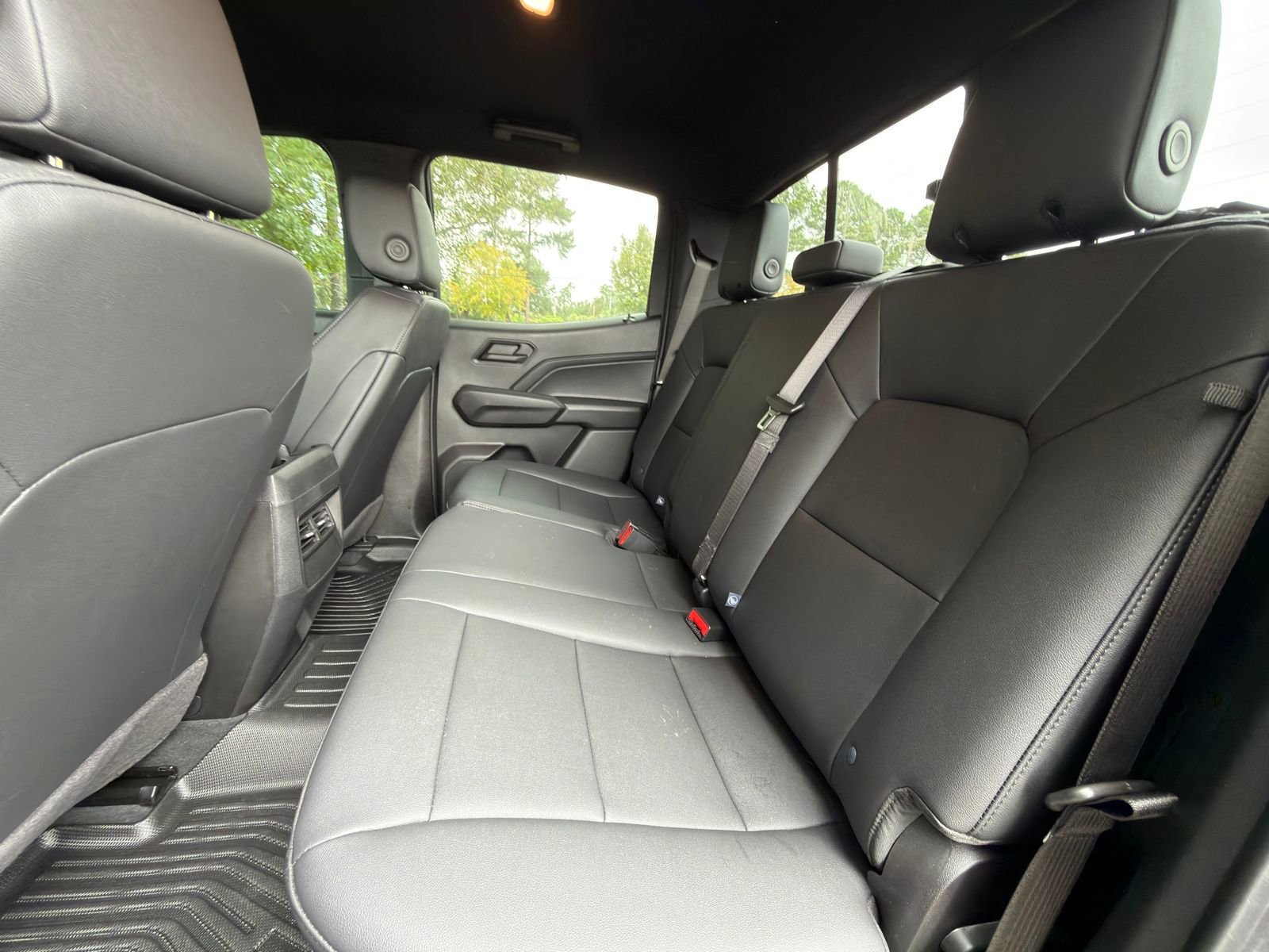 Used 2024 Chevrolet Colorado Trail Boss w/ Advanced Trailering Package image 14