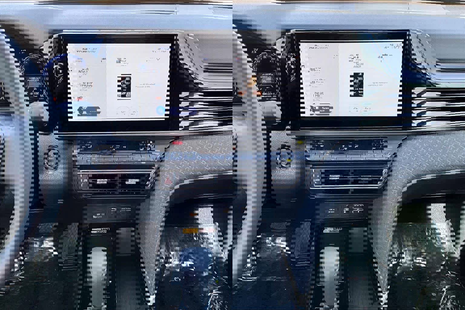 Used 2026 Toyota Camry XLE image 7