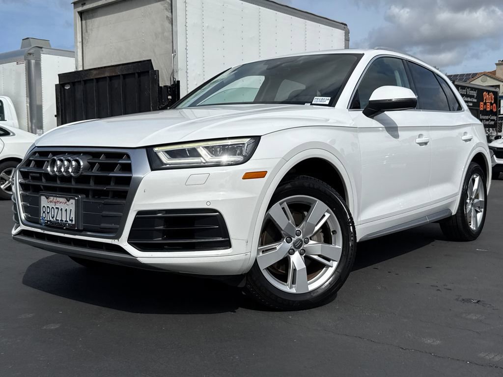Used 2018 Audi Q5 2.0T Premium Plus w/ Premium Plus Package AWD/4WD image 2