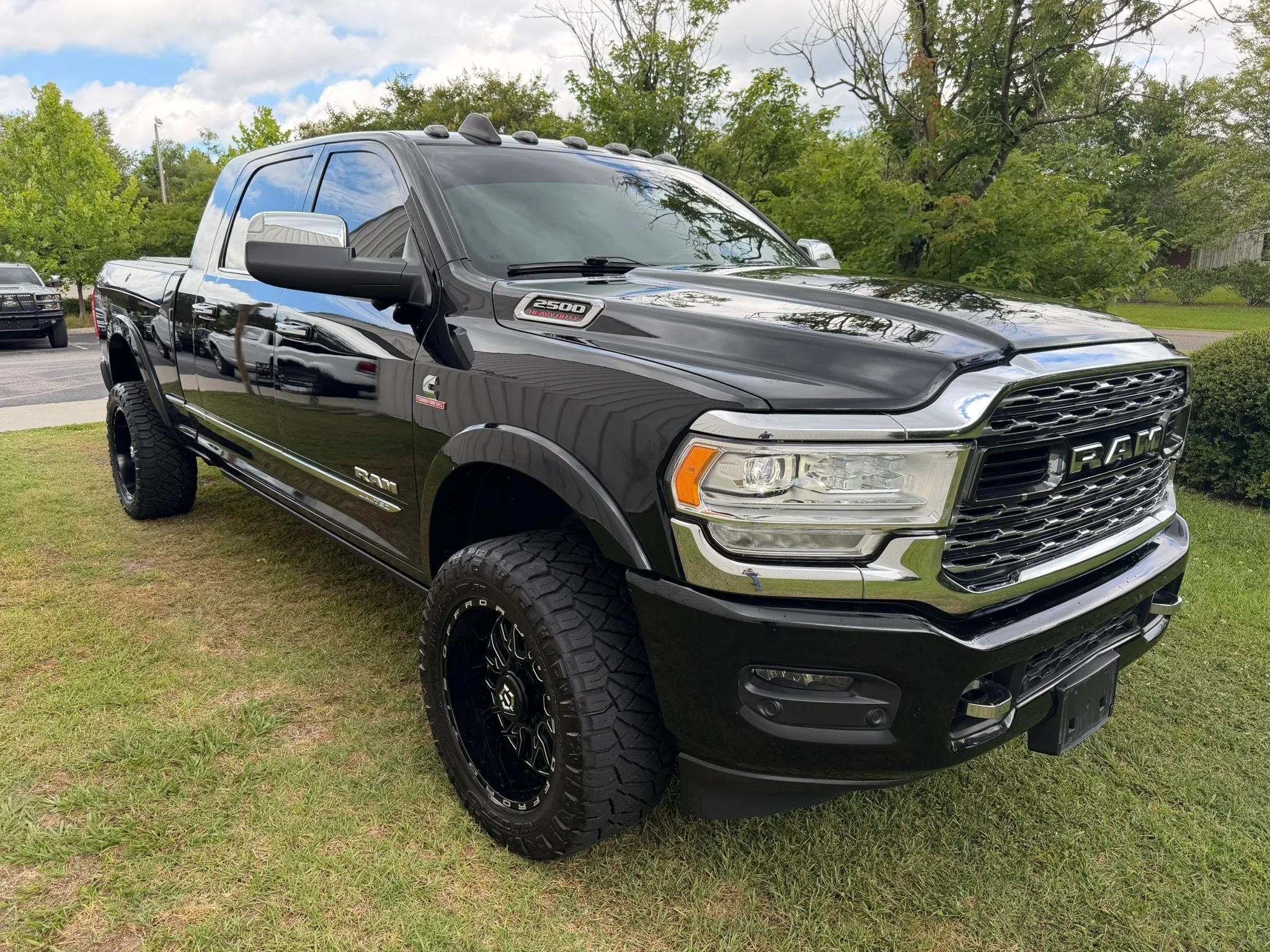 Used 2019 RAM 2500 Limited AWD/4WD image 5