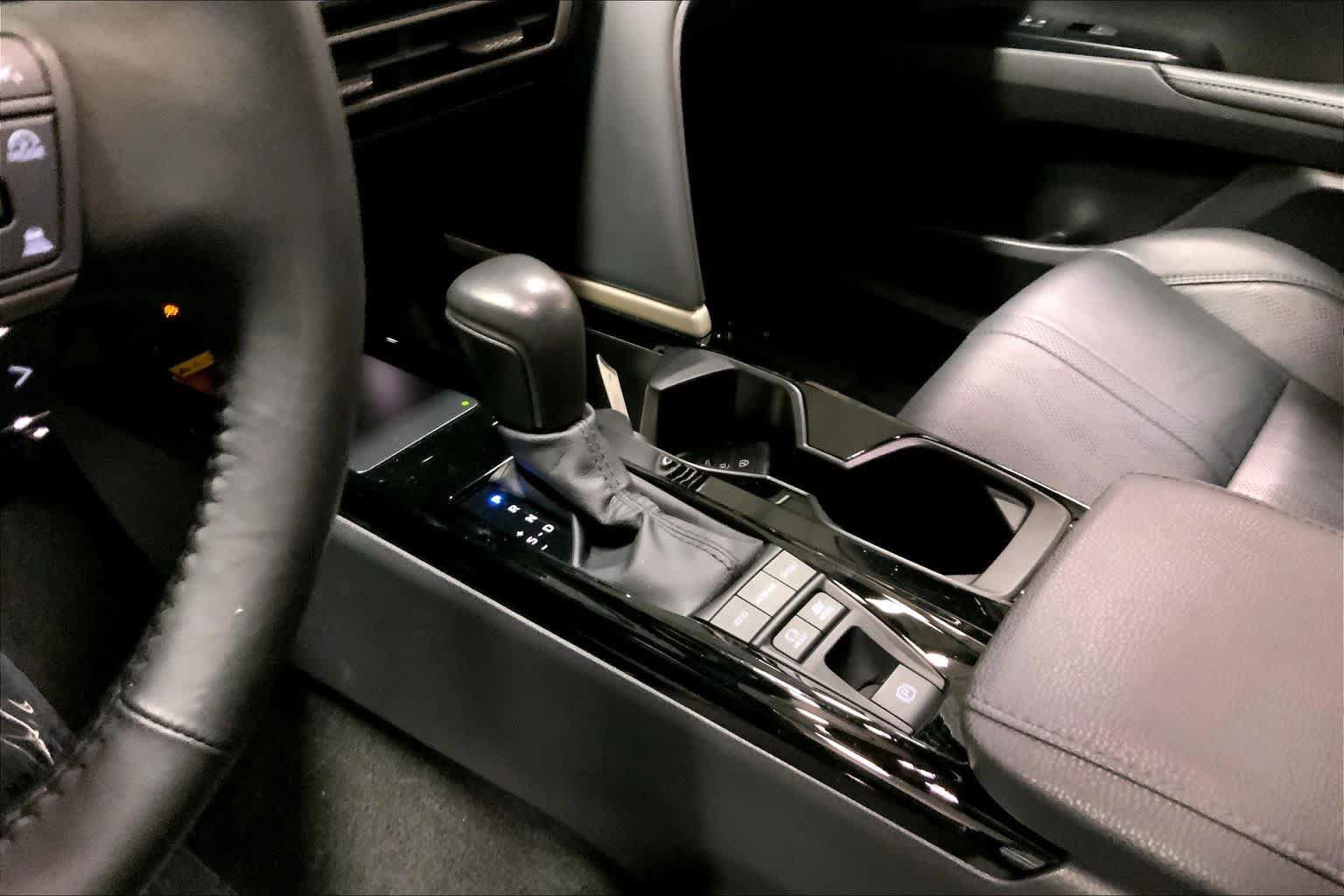 Certified 2025 Toyota Camry XSE w/ Premium Package AWD/4WD image 17