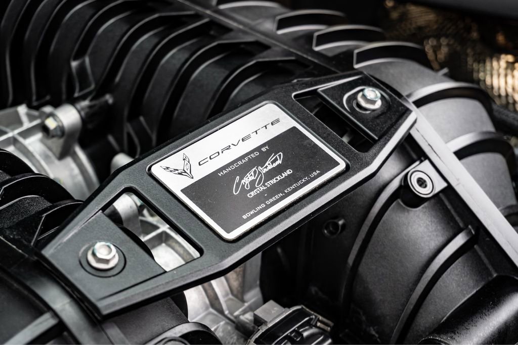 Used 2023 Chevrolet Corvette Z06 w/ Z07 Performance Package RWD image 33