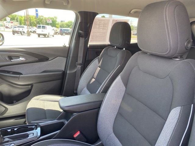 Used 2023 Chevrolet TrailBlazer LT w/ Convenience Package FWD image 18