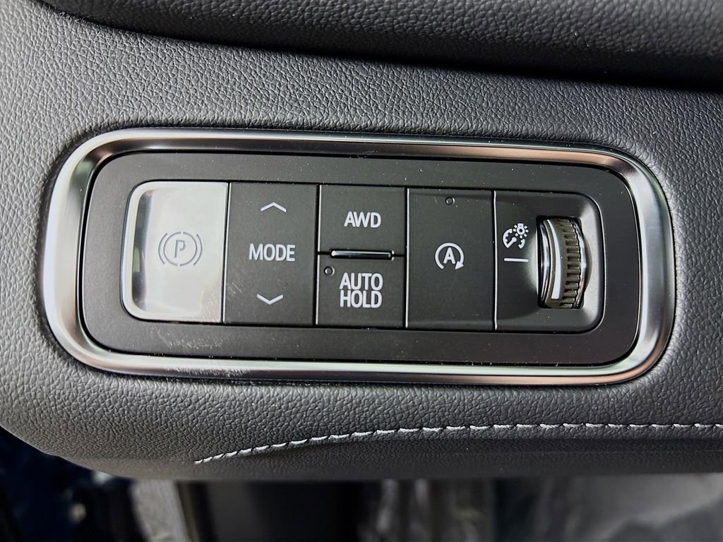 New 2026 Buick Enclave Avenir w/ Super Cruise Package AWD/4WD image 10