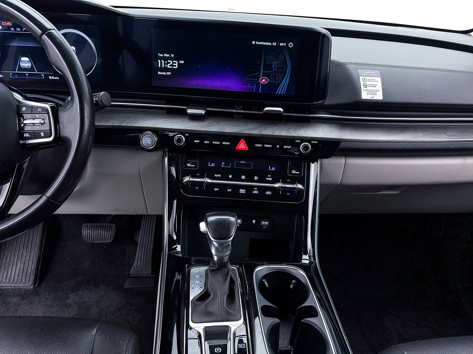 Certified 2024 Kia Carnival SX image 6