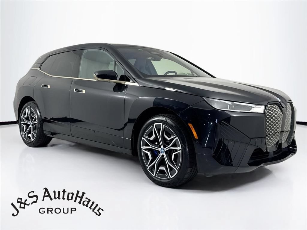 Used 2024 BMW iX xDrive50 w/ Premium Package AWD/4WD image 1
