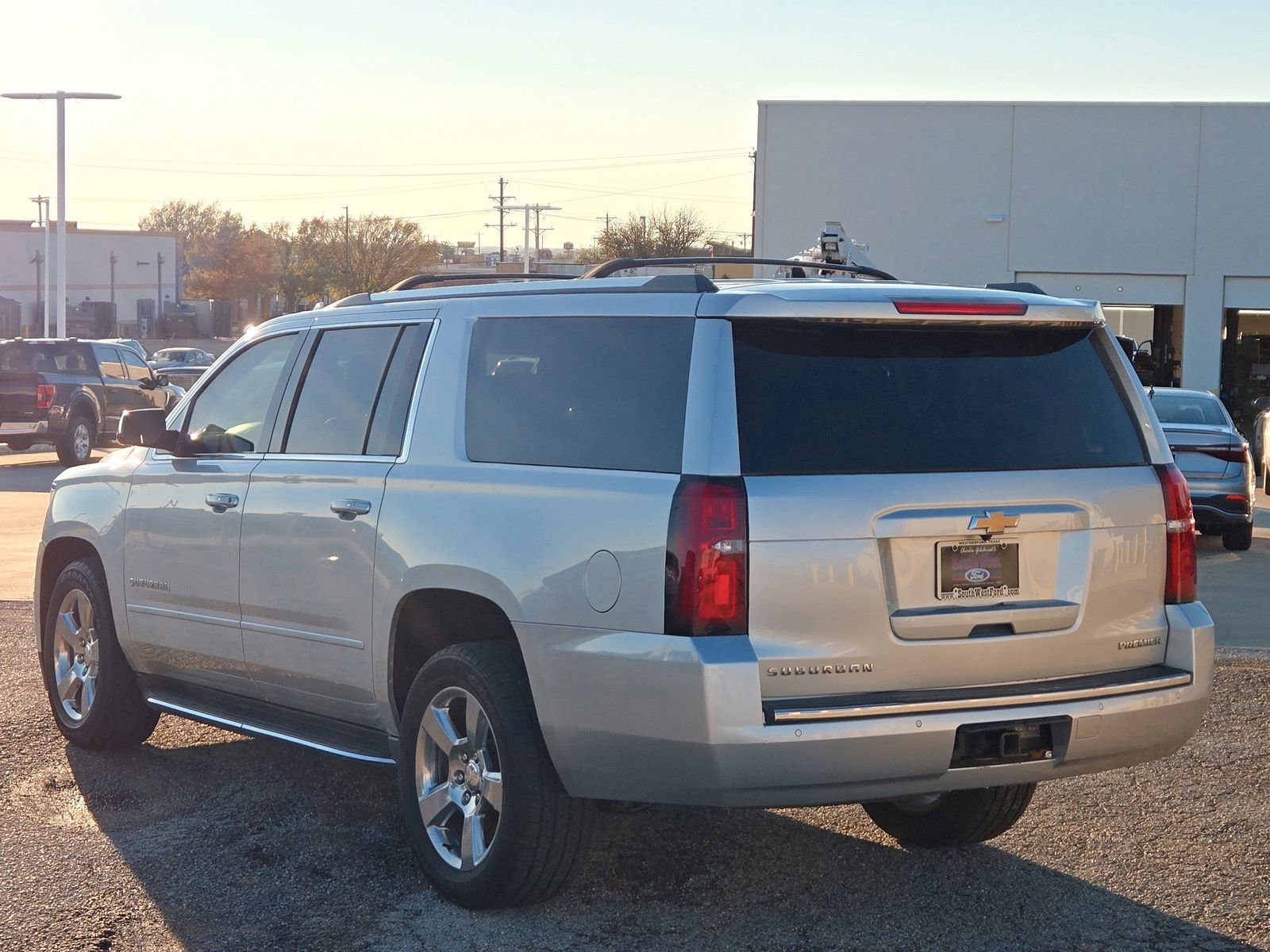 Used 2020 Chevrolet Suburban Premier image 5
