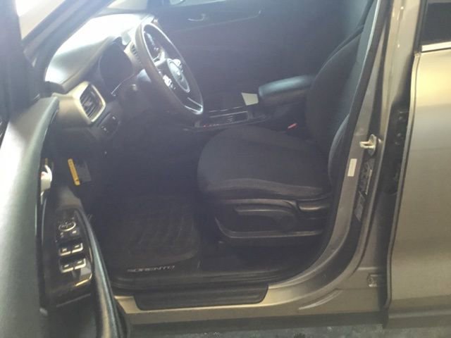 Used 2018 Kia Sorento LX FWD image 22