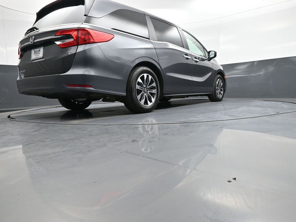 Certified 2024 Honda Odyssey EX-L image 32